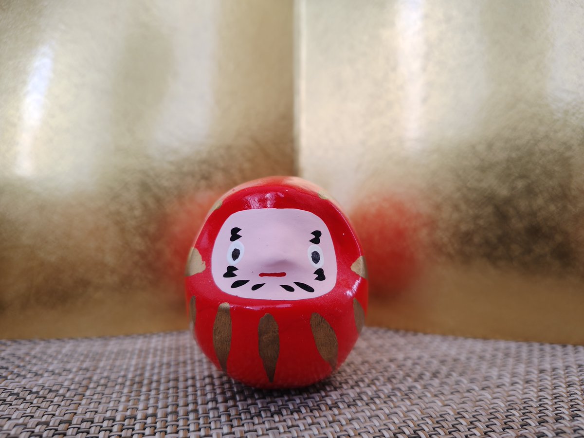 1年近く前、執筆関係で願いが成就したら目を入れようと買っていた