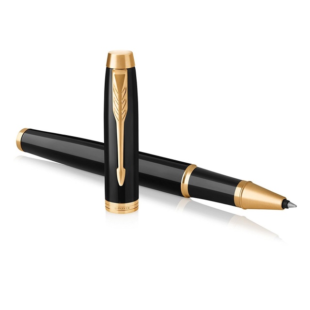 Parker Sonnet Black/Gold Fountain pen | Pen Store