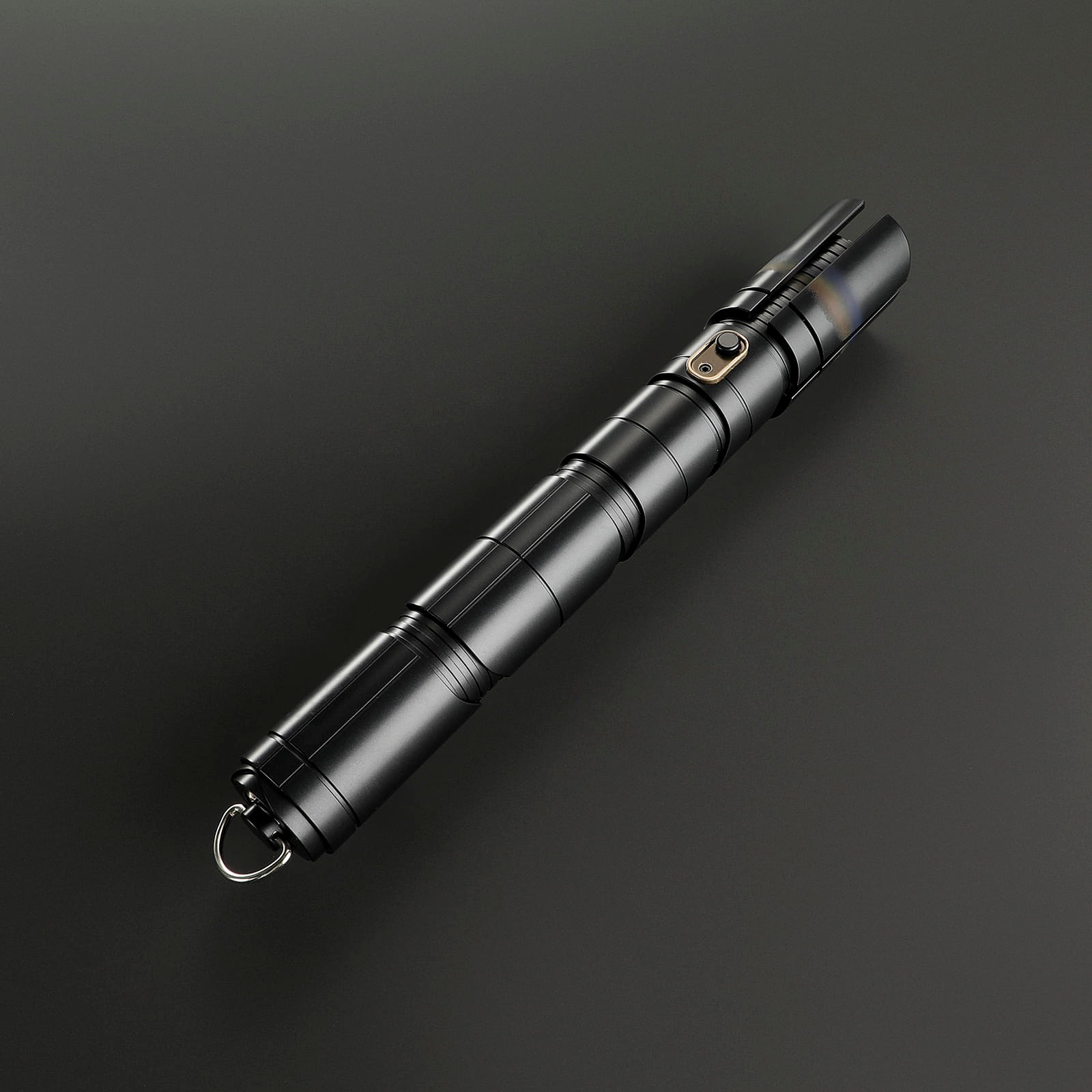 カイミール／ストレンジャーのレプリカライトセーバー アコライトに