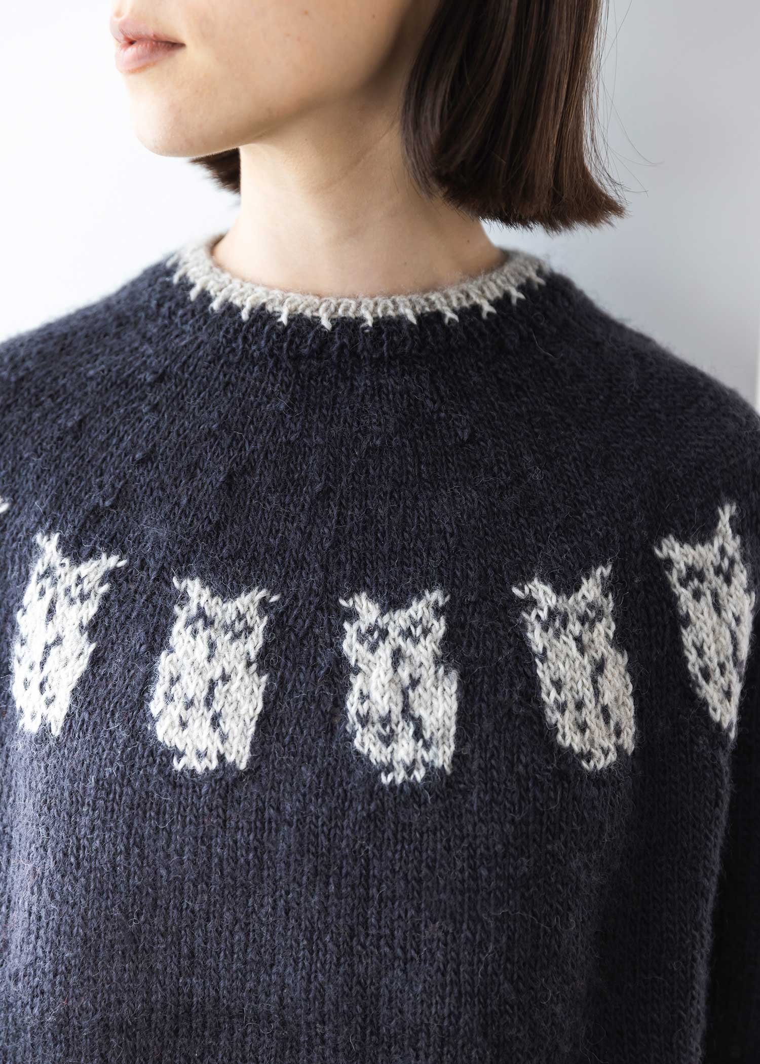 手編みフクロウ柄プルオーバー