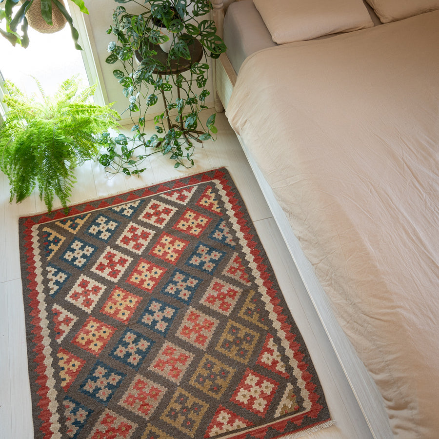 手織りウールペルシャラグ 約150×215センチ ペルシャ絨毯（手織り）約