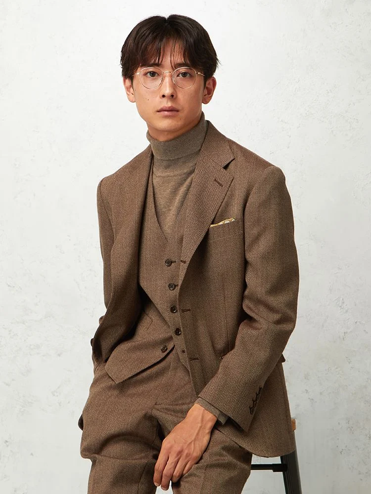 尾州産ウール/ベスト付】TRANS CONTINENTS へリンボン柄スリーピース