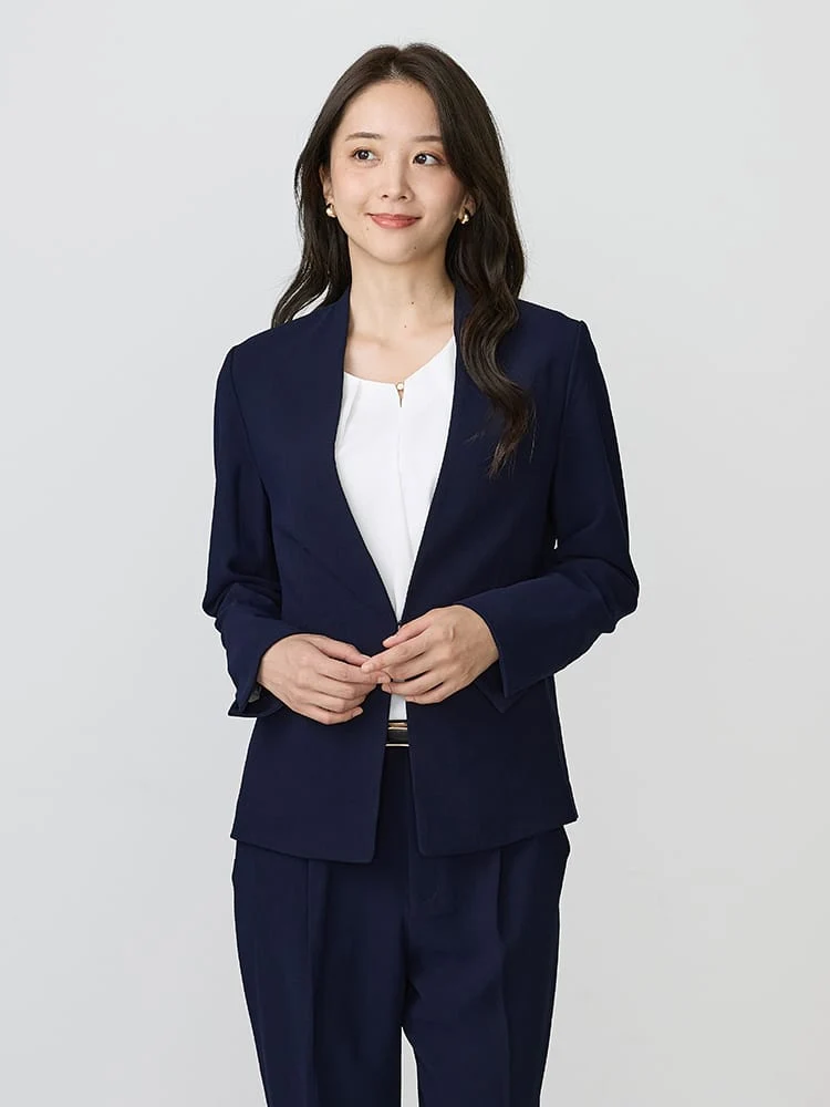 ブラック バックサテンジョーゼットスーツ ノーカラージャケット