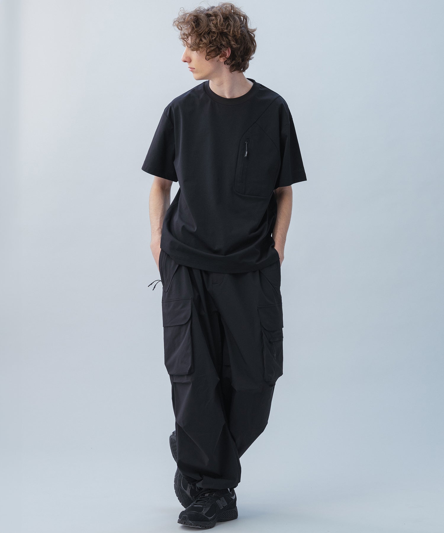 HIDDEN ZIP POCKET SHORT SLEEVE TEE / コンシールファスナーポケット