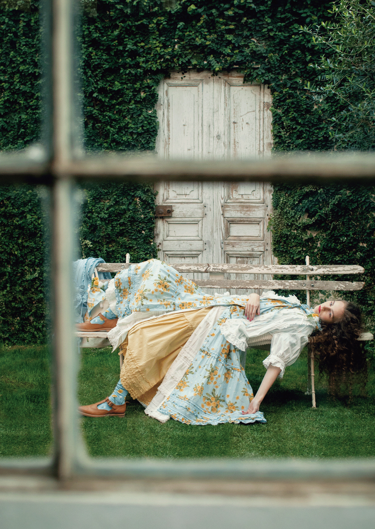 ピンクハウス たんぽぽ刺繍 プルオーバーブラウス ソライロ