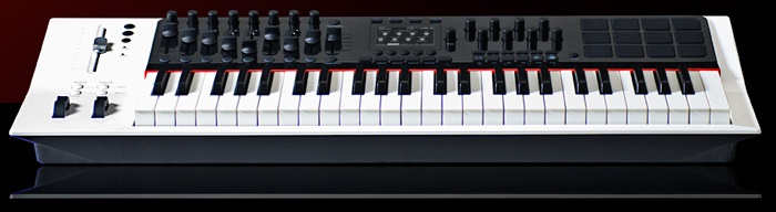 Panasonic SY-PA100: the PA system with rhythm and chord generator