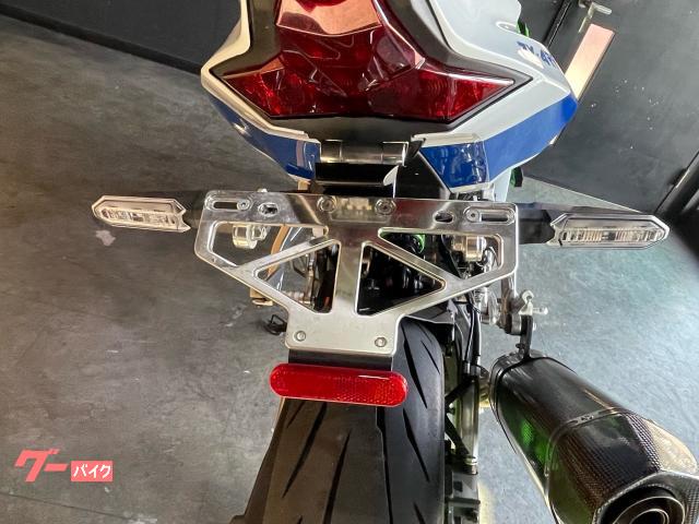 カワサキ Ninja ZX－4RR 40周年記念モデル アクラポ