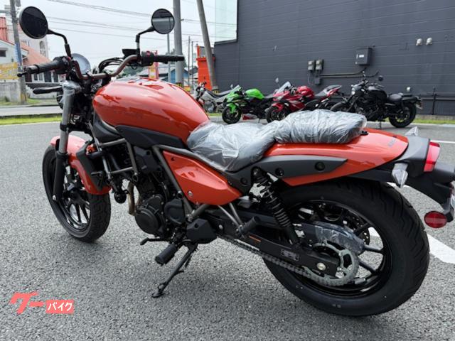 カワサキ エリミネーター400 2026年モデル パールラヴァ