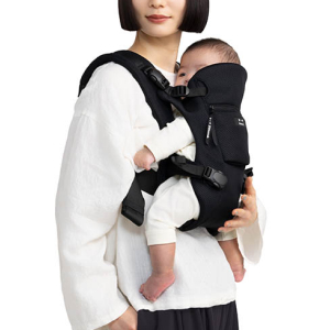 帝王切開後のママも快適抱っこひも「Pittoresk BABY CARRIER FIRST