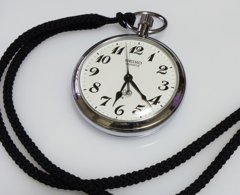 セイコー鉄道時計の電池交換: やってみよう！