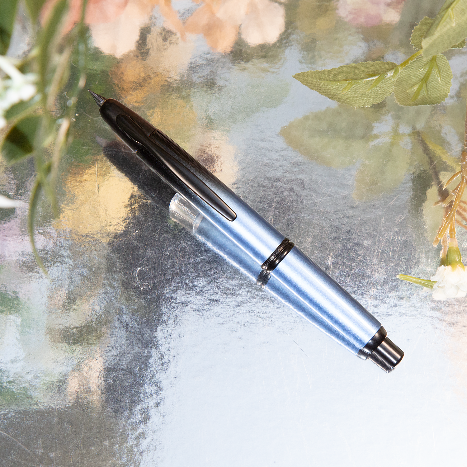 PILOT パイロット キャップレス 万年筆 2021年限定 ブラックアイス