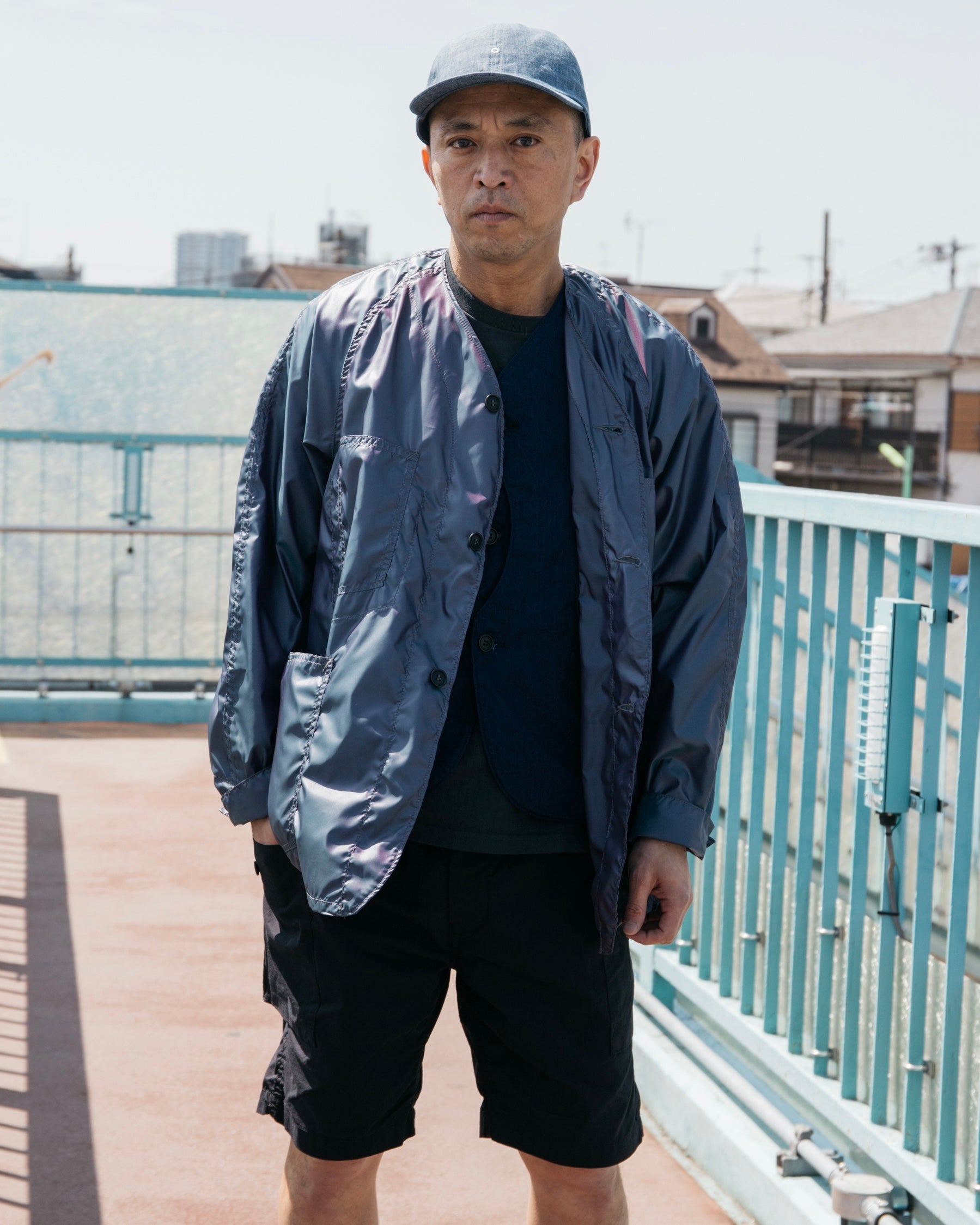 3103 PTN POST 42 DV : poly taffeta iridescent navy