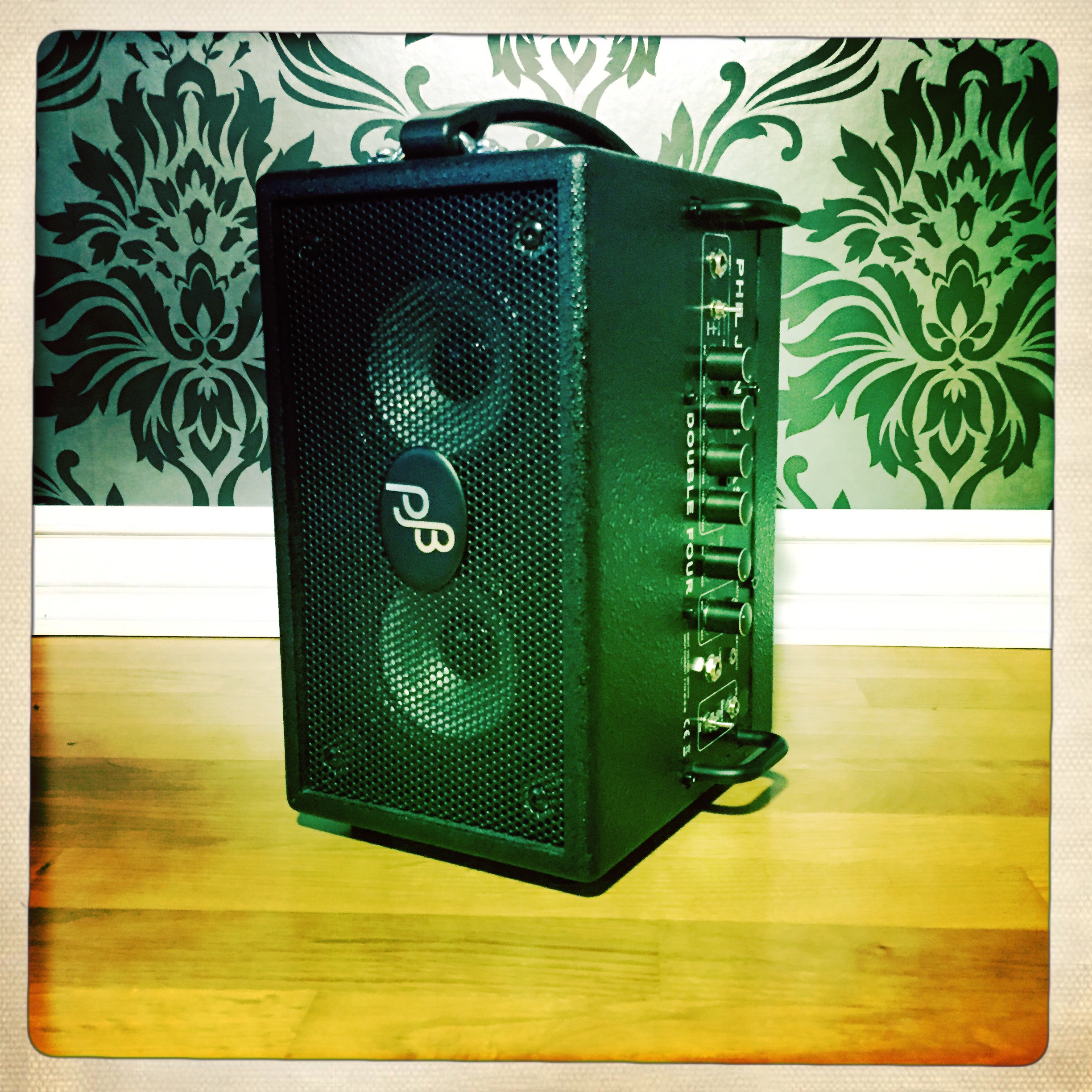 Review: Phil Jones Bass Double Four – small but powerful combo amp
