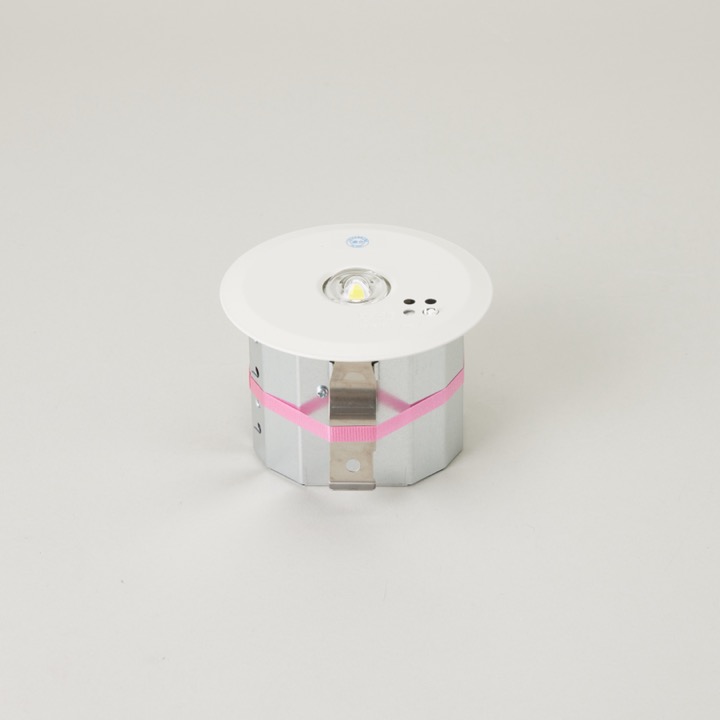 LED非常照明 埋込 NNFB90605K｜ 株式会社プロサス｜防災・消防設備の