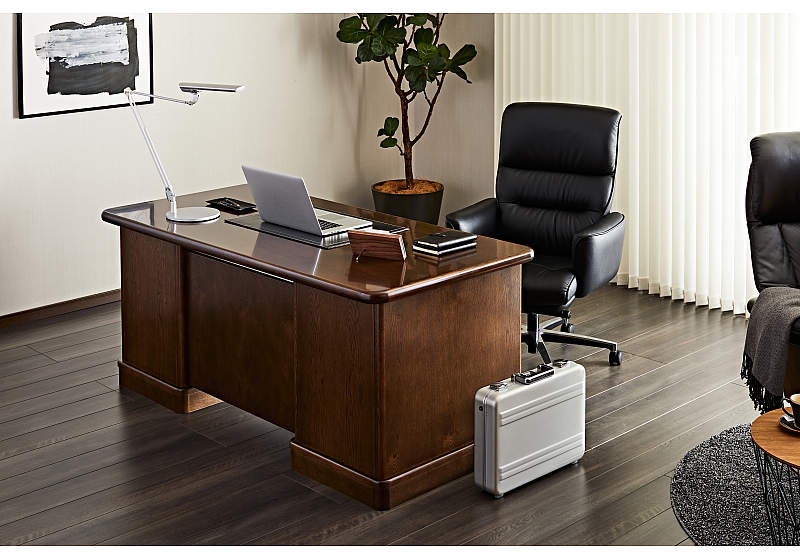 デスクチェアー XS1320BB | デスクチェアー | 家具を探す | カリモク