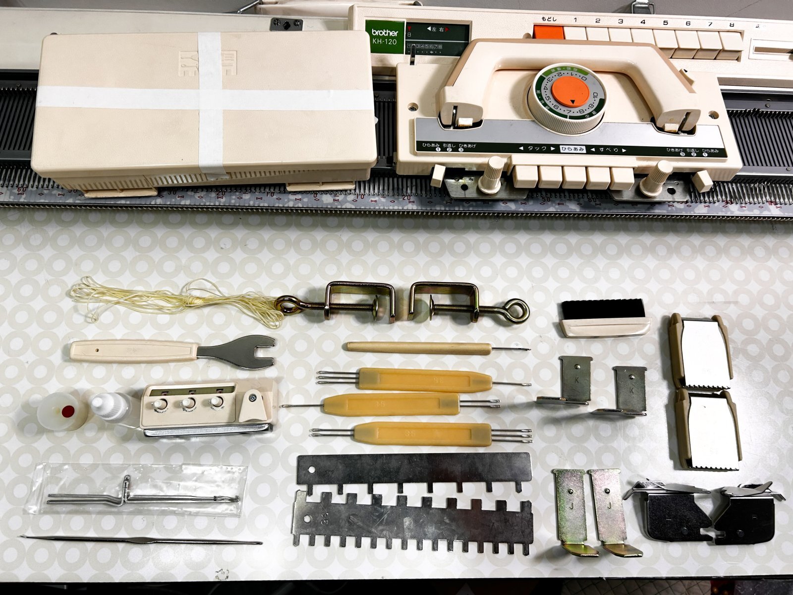 Knittingbird (ニッティングバード）公式オンラインショップ