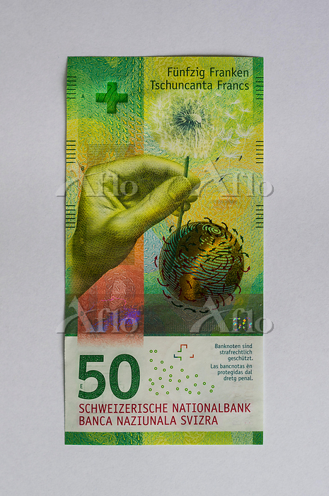 50スイスフラン紙幣 [120347779]の写真素材 - アフロ