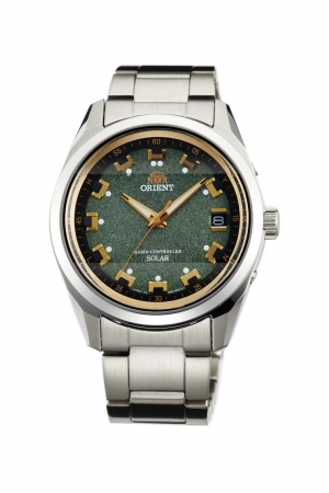 ソーラー電波時計「Neo70'sシリーズ」に実用性と機能性を兼ね備えた