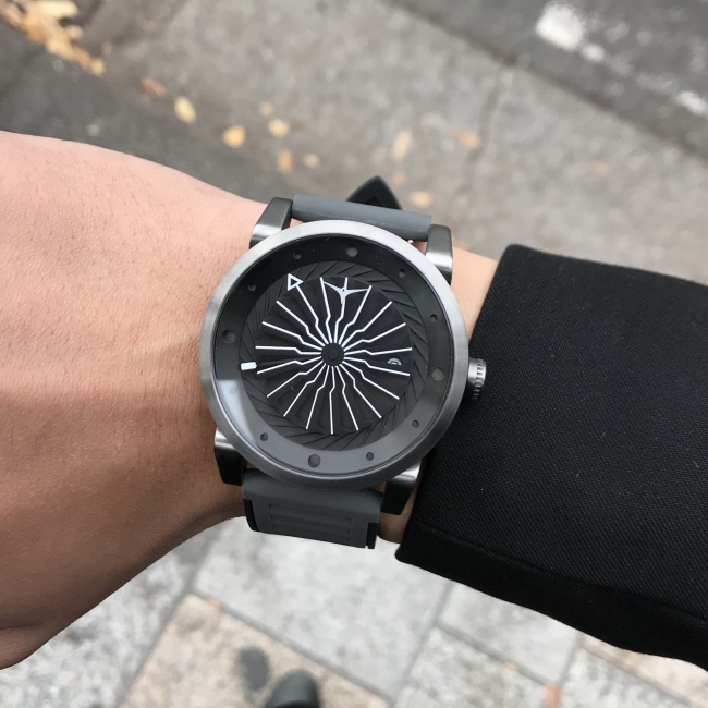 ZINVO(ジンボ)の直営店限定モデルが遂に日本初上陸。 | 株式会社