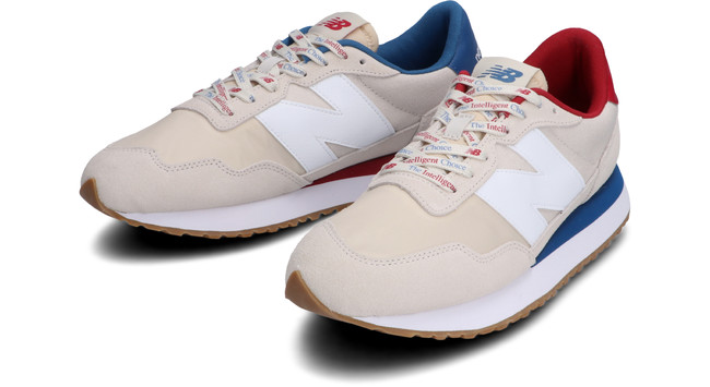 80年代のスタイルをモダンデザインで再構築した「237」“日本”と