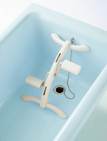 ディノスより、自宅で水中フィットネスができる「お風呂用エクササイズ