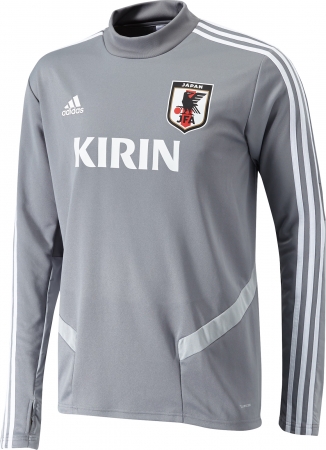 サッカー日本代表オフィシャルトレーニングウェアにニューカラー登場