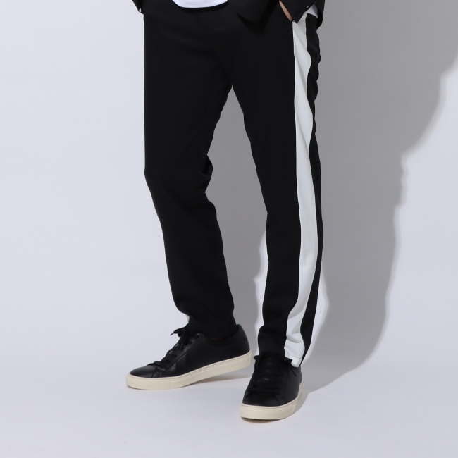 スーツに見える作業着×ロコンド×宮迫博之 限定モデル「YZO宮迫Edition