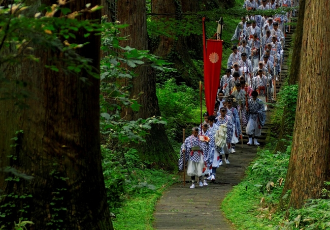 出羽三山神社（山形県鶴岡市）で「生まれかわりの旅」を体感！感性を