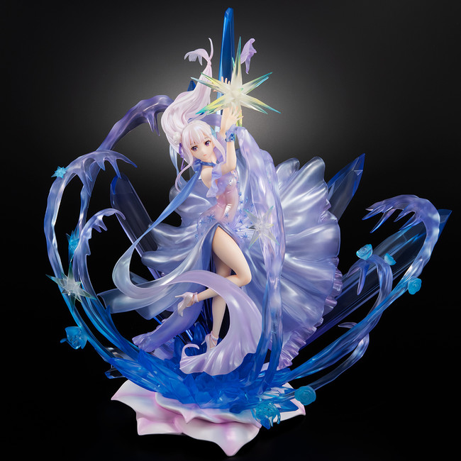 会員登録でリゼロ「エミリア・レム -Crystal Dress Ver」のフィギュア