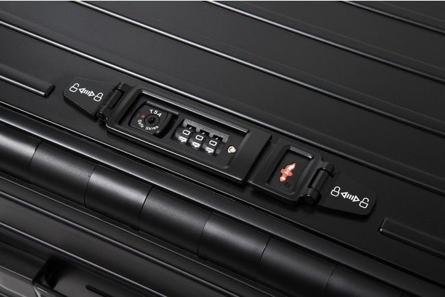 世界最薄クラス！ゴルフアパレル「MASTER BUNNY EDITION」から