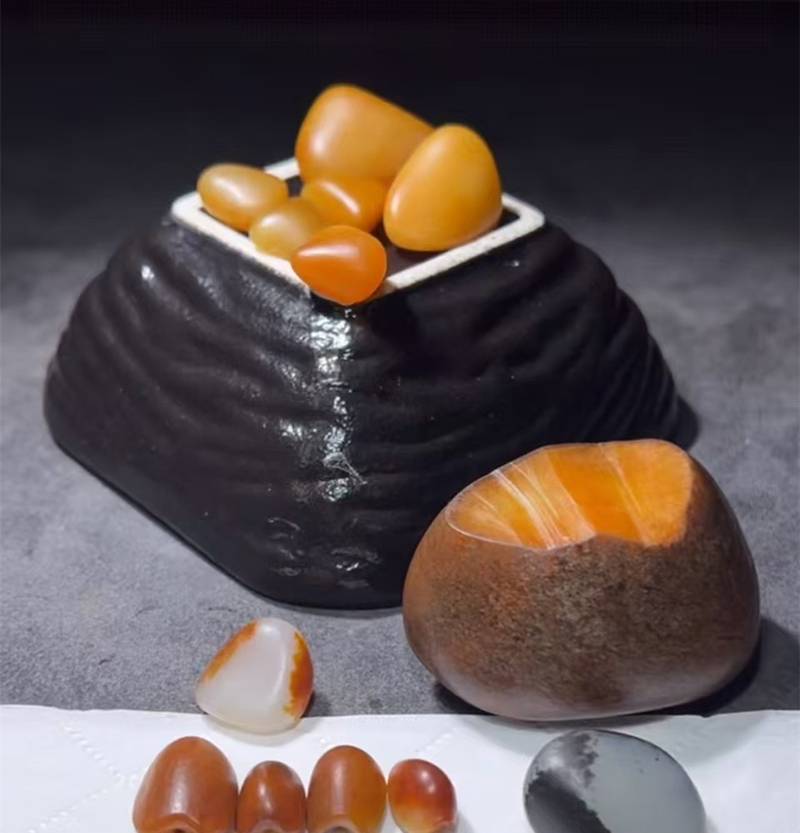 这么黄！传奇的黄玉是长这样吗？和田玉鉴定保养知识大全-藏玉网- 藏玉