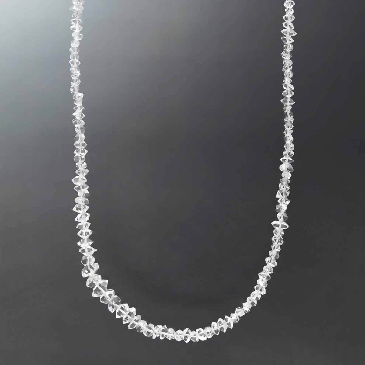 ハーキマーダイヤモンドマインズ社 水晶シャイニングネックレス