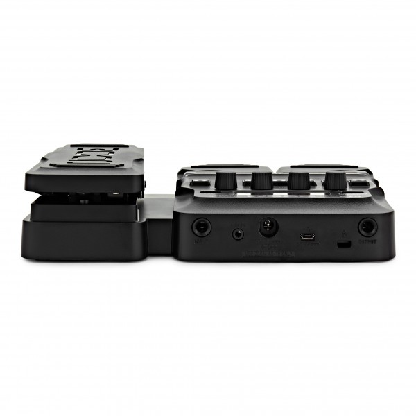 Zoom G1X FOUR Multi-Effects Pedal at Gear4music