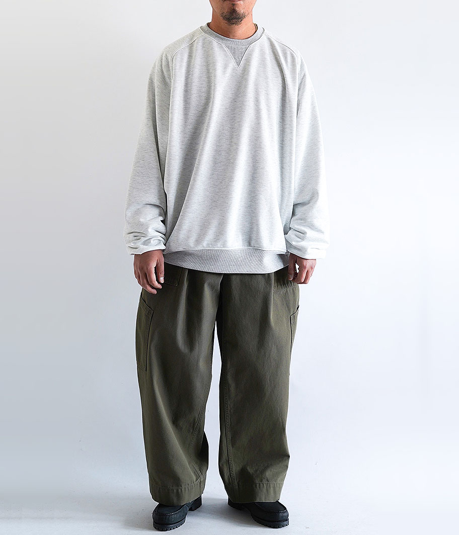 DAIWA PIER 39 TECH SWEAT CREW FREEDOM SLEEVE [OATMEAL] - Fresh