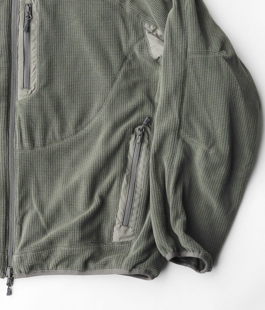 DAIWA PIER 39 TECH REVERSIBLE MIL ECWCS STAND JACKET [WOLF GRAY