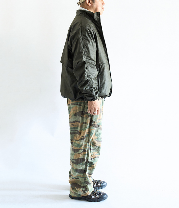 DAIWA PIER 39 TECH REVERSIBLE BRITISH HUNTER WINDBREAKER JACKET [D