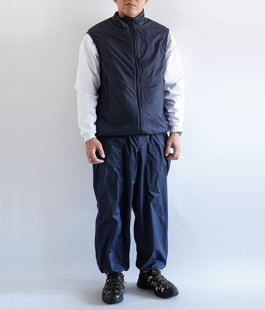 DAIWA PIER 39 TECH REVERSIBLE WIND SHIELD VEST [NAVY] - Fresh