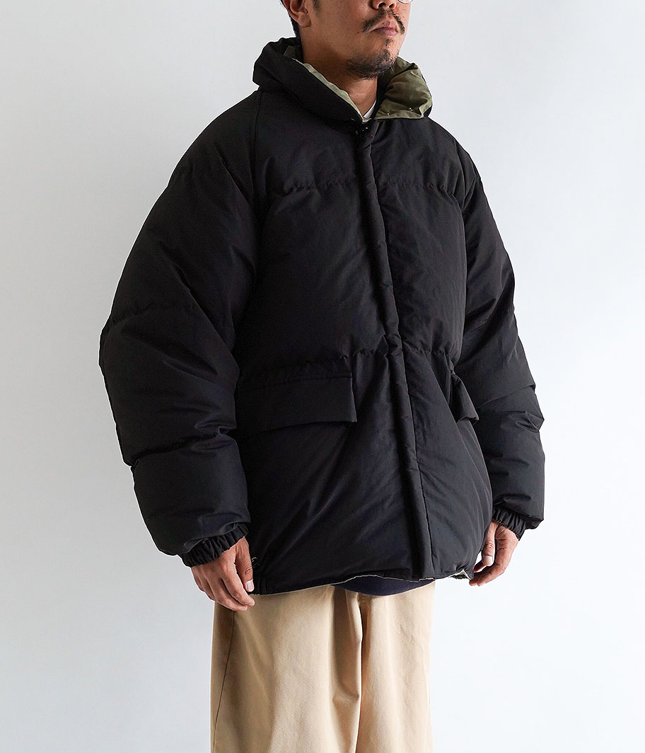 Fresh Service REVERSIBLE DOWN JACKET [BLACK×L.GREEN] - Fresh