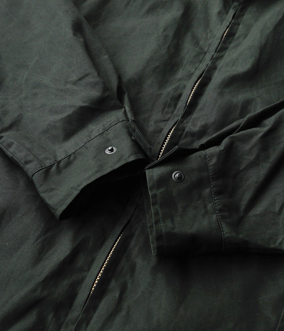 NECESSARY or UNNECESSARY BARBER TOP [OLIVE] - Fresh Service