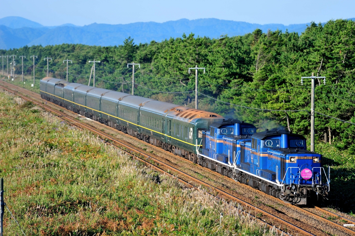 寝台特急「トワイライトエクスプレス」ヘッドマークがオークションに