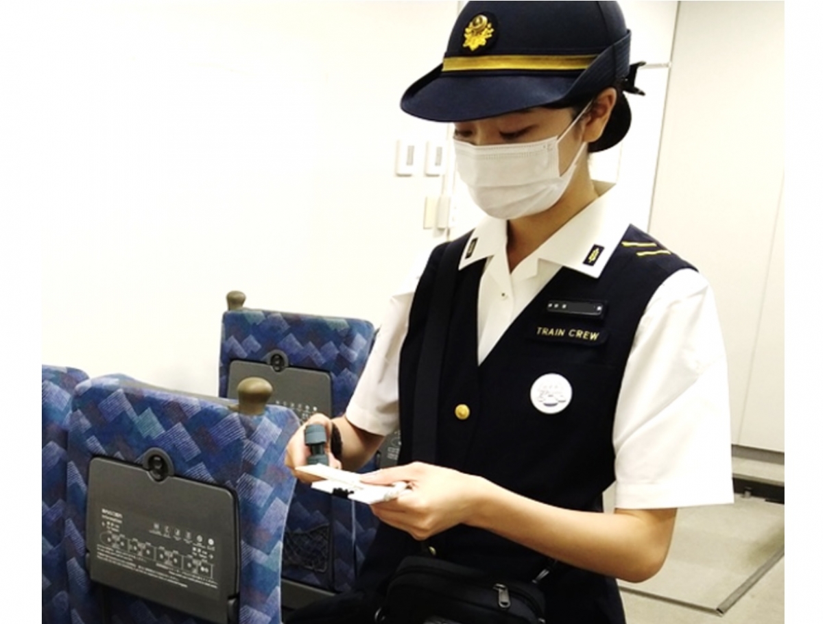 新幹線車掌の「チケッター」、JR東海xシヤチハタコラボで限定発売