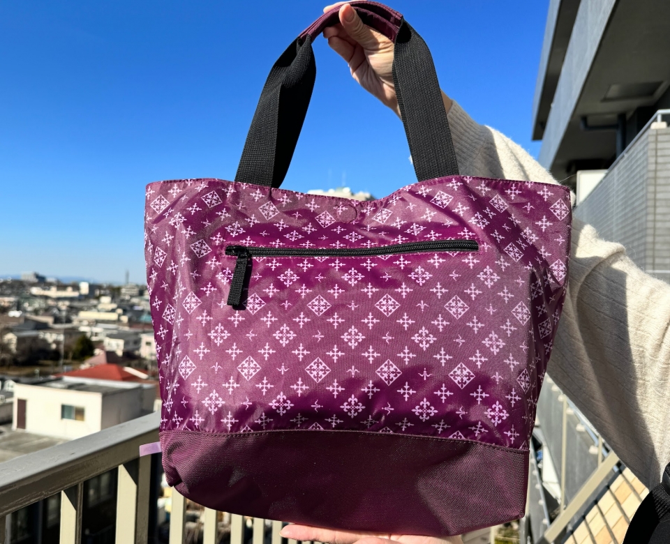 異色コラボ！「デイリーラシット×JR貨物コンテナ」バッグが可愛すぎる