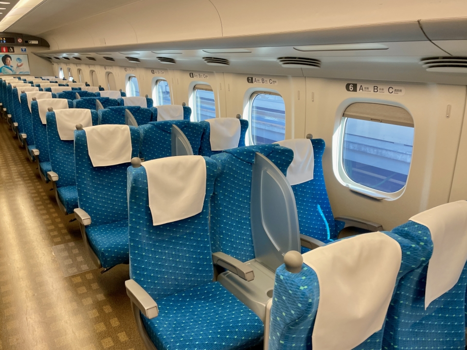 使い心地は？予約方法は？東海道・山陽新幹線 7号車「S Work Pシート