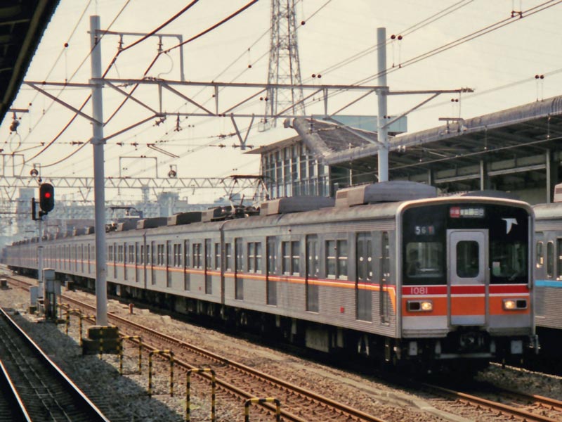 営団・東京メトロ5000系