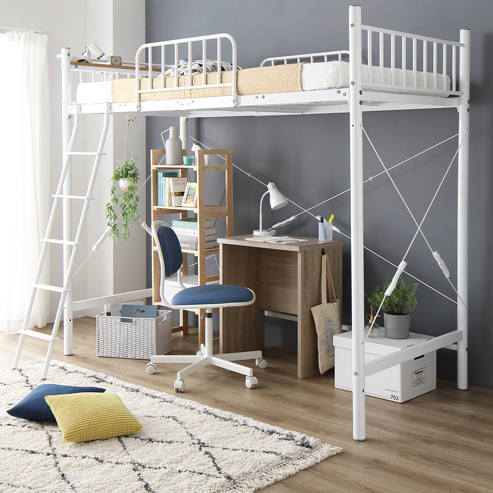 デスク・ラック付きも選べる ロフトベッド/ ベッド下に自由自在の空間