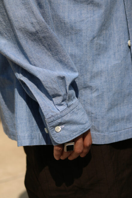 Unlikely OPEN COLLAR WORK CHAMBRAY WITH FLOWER - Blog