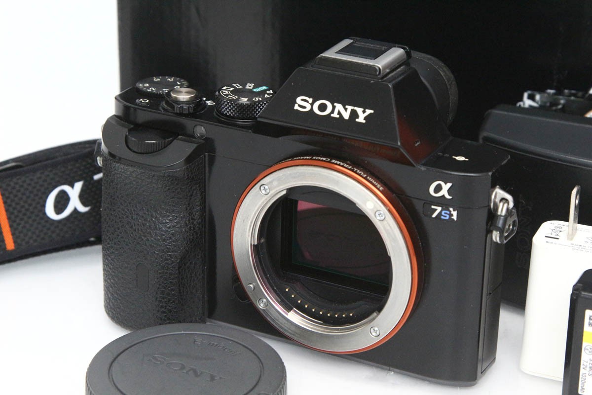 価格.com - SONY α7S II ILCE-7SM2 ボディ 価格比較