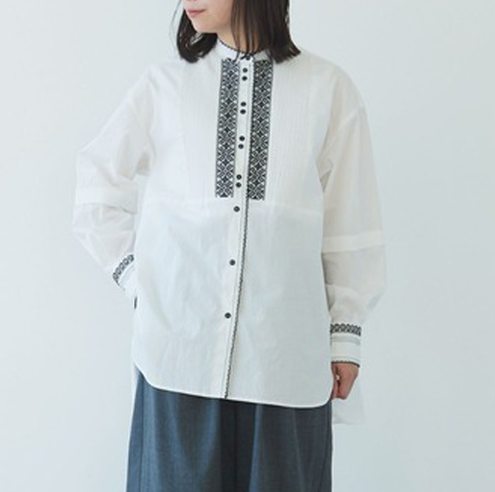 30%OFF】yuni ユニ 刺繍タック シャツ 17-01-BL-009-24-1 | recherche