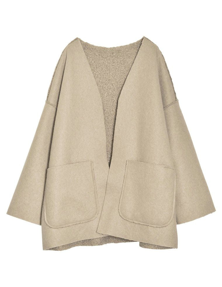 リバーシブルフェイクウールorシープライクボアノーカラーミドルコート