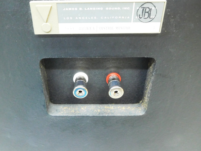 JBL 4311A スピーカー修理実例と価格（2020年11月修理） – レリック